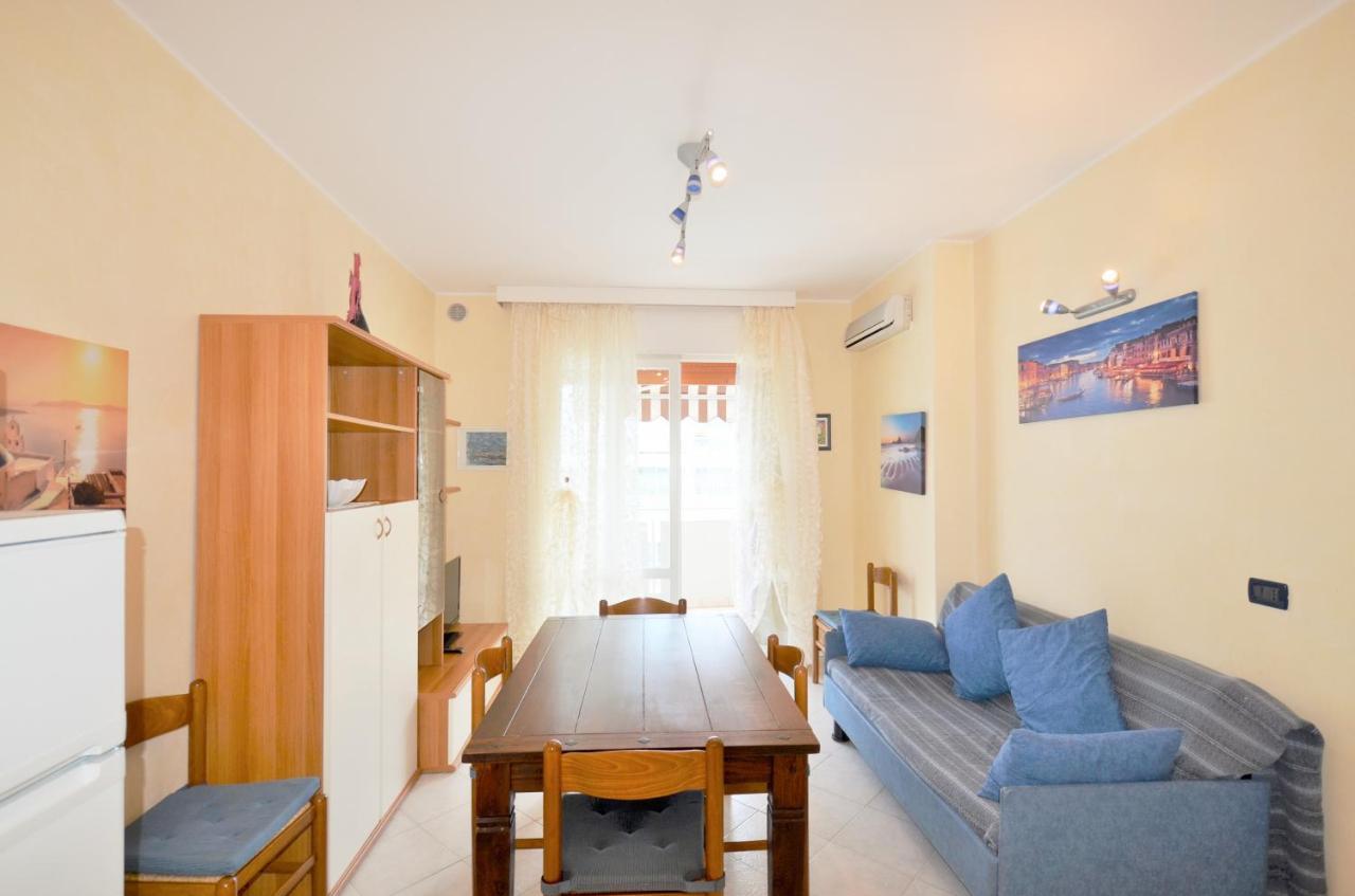 Magica Immobiliare - Doge 22 Apartment Lido di Jesolo Exterior foto